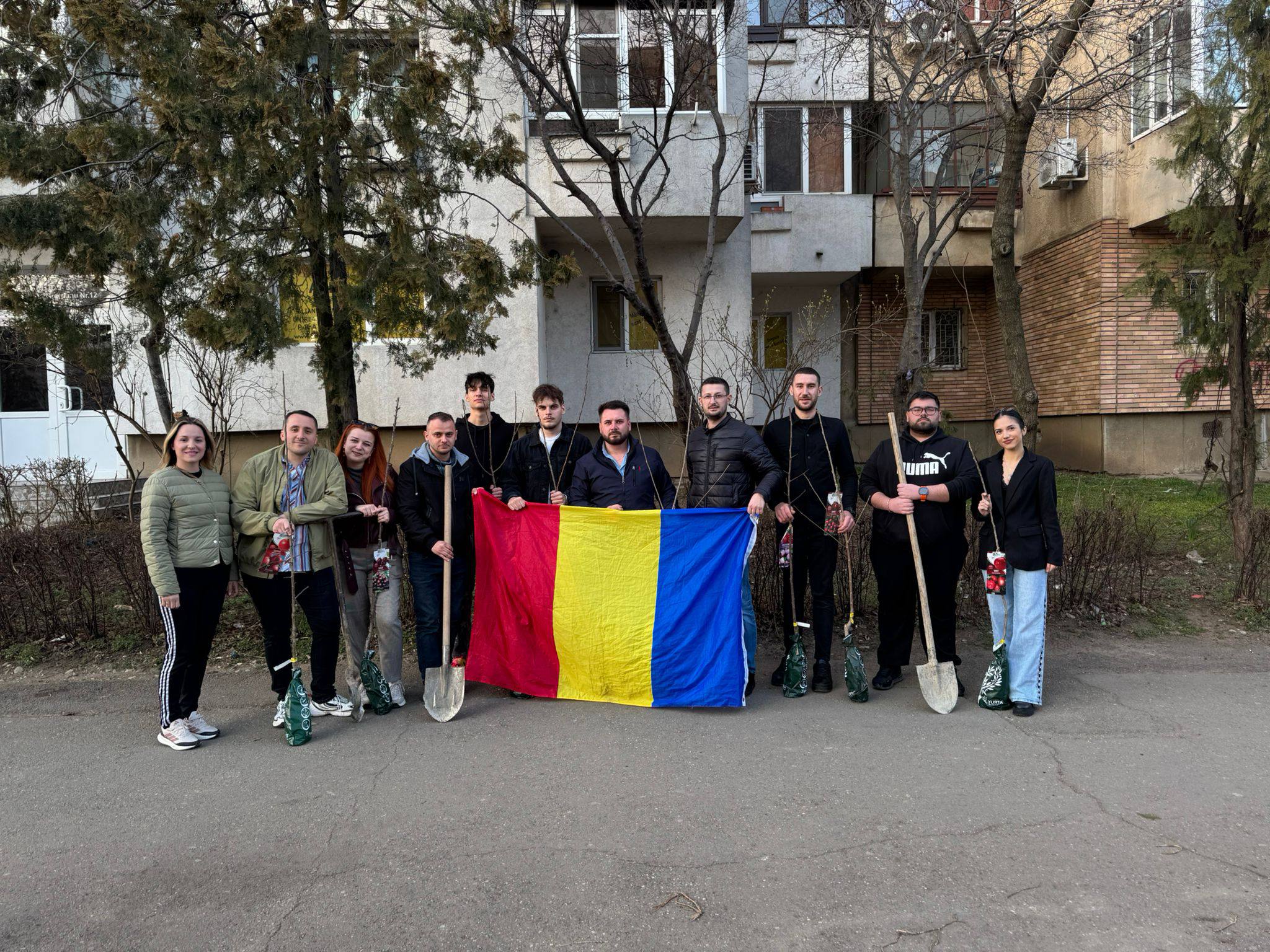 Ziua Plantării Arborilor – Tineretul AUR Prahova